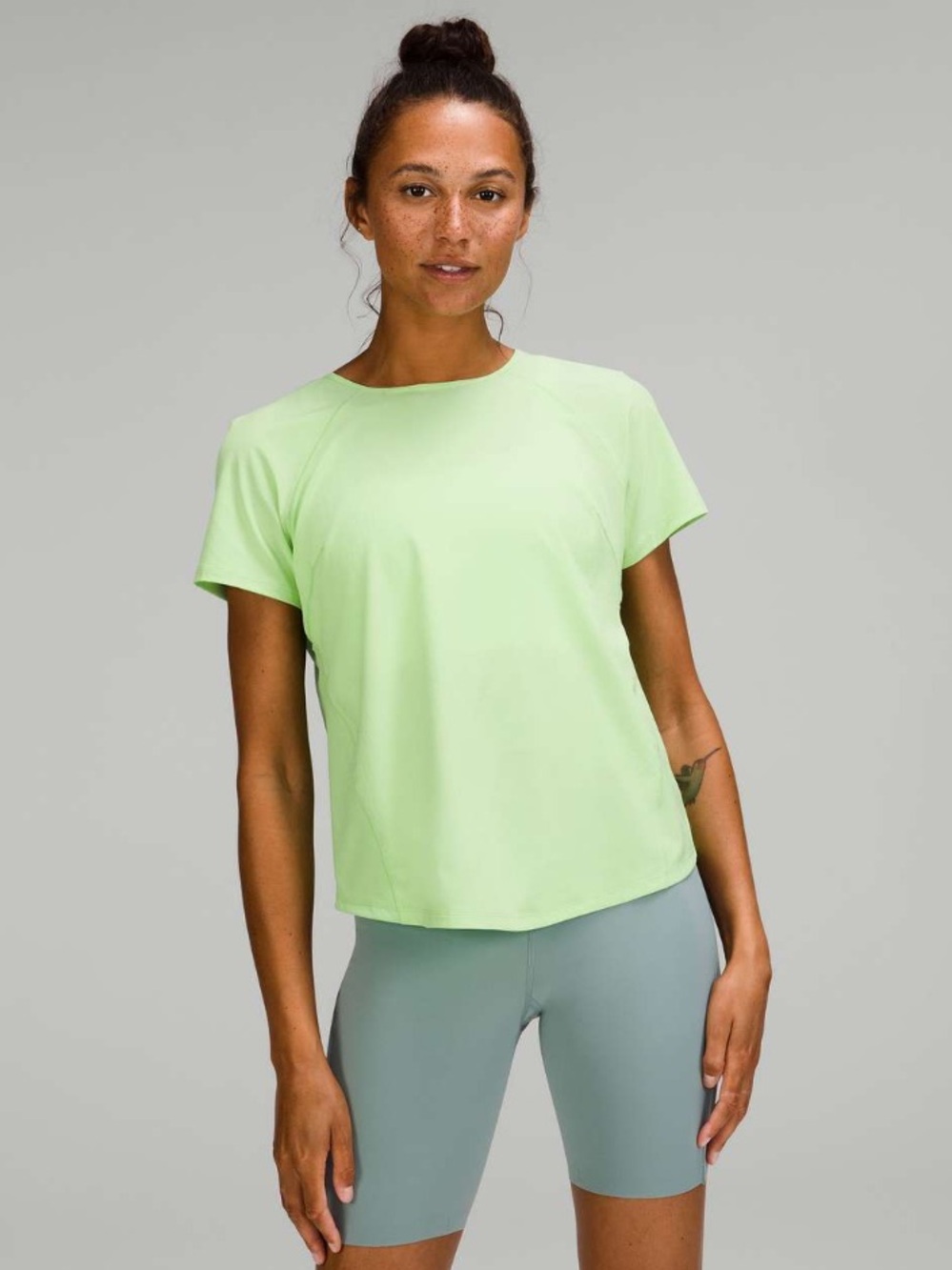 Lululemon Lightweight Stretch Running Short Sleeve Tee Reflective Neon Green 4/6